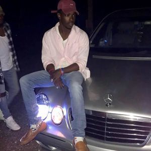 Meet your Posher, Kendall